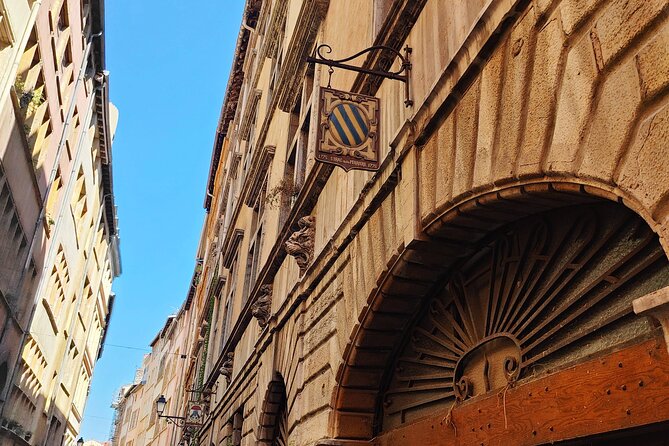 Private Self-Guided Tour of the Curse Quest of Old Lyon