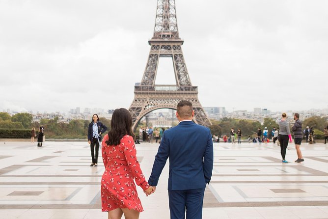 Private Session With A Professional Photographer- Palais Du Chaillot - Good To Know