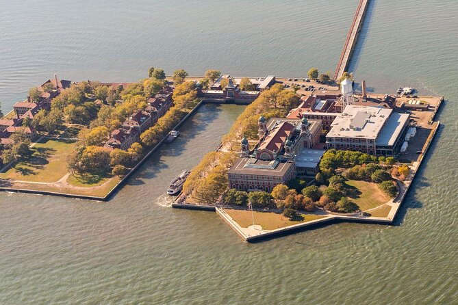 Private Statue of Liberty and Ellis Island Tour - Good To Know