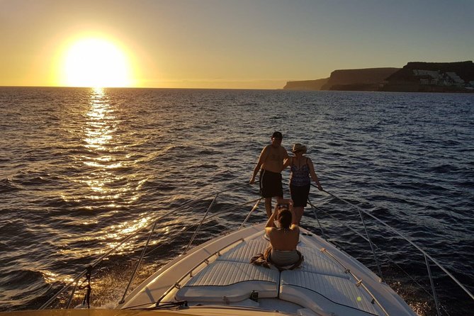Private Sunset Trip 3 Hours (Boat “Keeper Uno”)