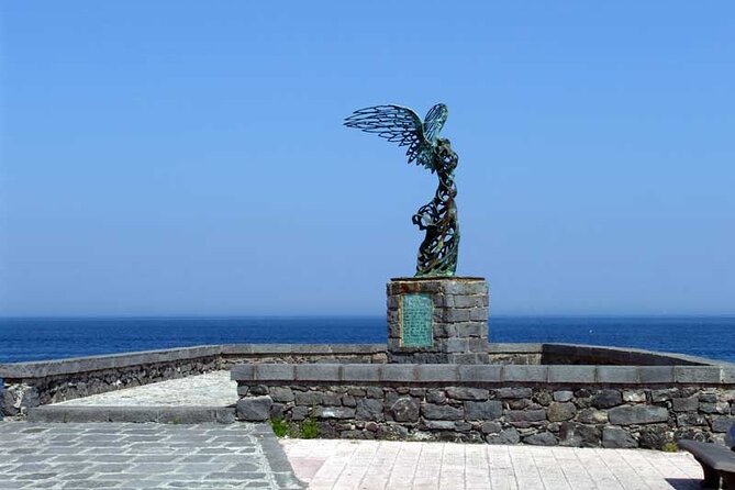 Private Tour From Catania to Etna Naxos and Taormina