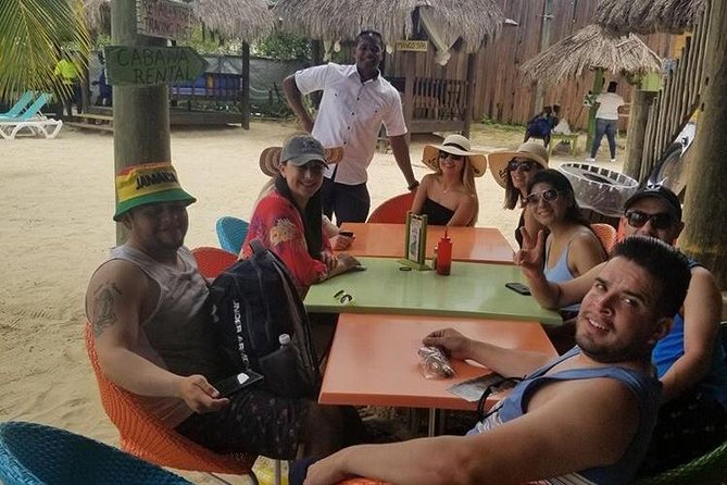 Private Tour From Montego Bay To Negril and Ricks Cafe - Transportation Options for the Private Tour
