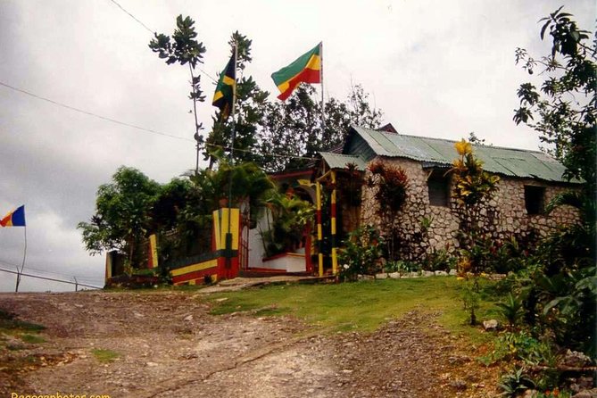 Private Tour Ocho Rios or Runaway Bay To 9 Mile Bob Marley Birth & Resting Place - Good To Know