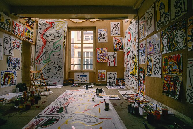 Private Tour of Artistic Paris - Paintings, Graffiti, Architecture With a Local - Good To Know