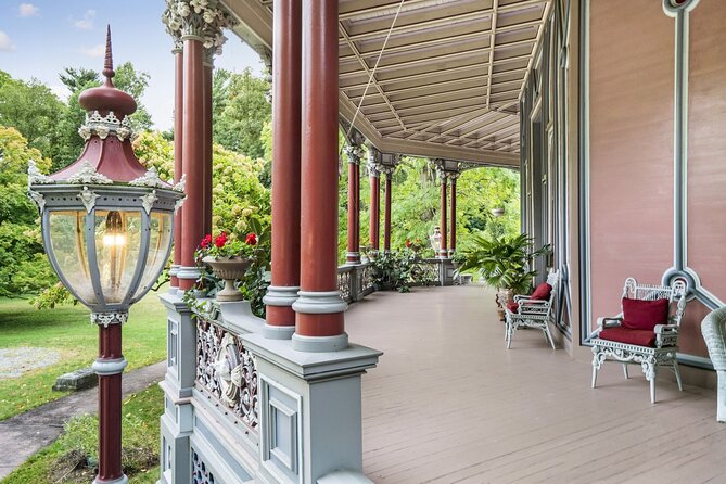 Private Tour of The Armour-Stiner Octagon House in New York - Good To Know