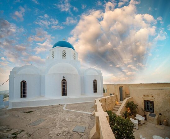Private Tour: Santorini Cooking Class and Wine-Tasting Tour