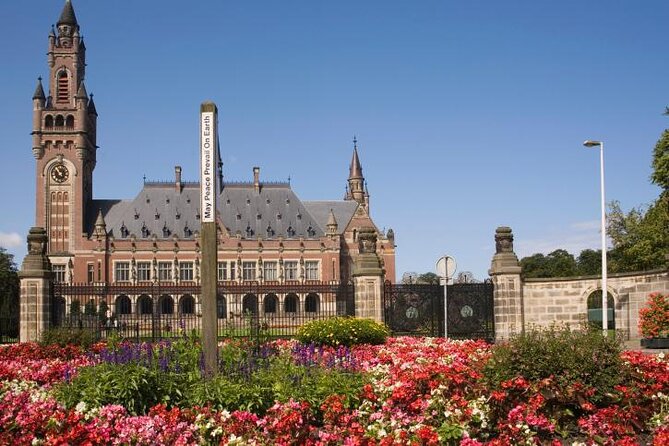 Private Tour: The Hague Walking Tour Including Peace Palace Visitors Center