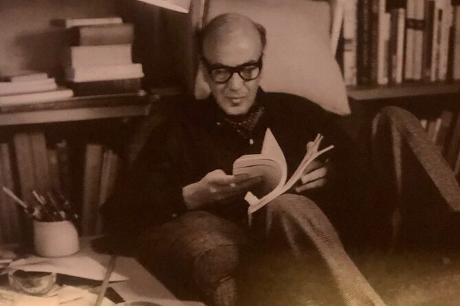 Private Tour to the Capuchin Convent Chapel Made by Luis Barragan - Good To Know