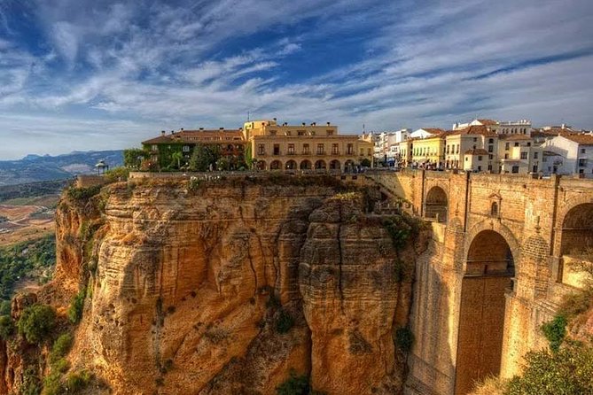 Private Tours From Malaga to Ronda and the White Village of Setenil up to 8 Pax - Good To Know
