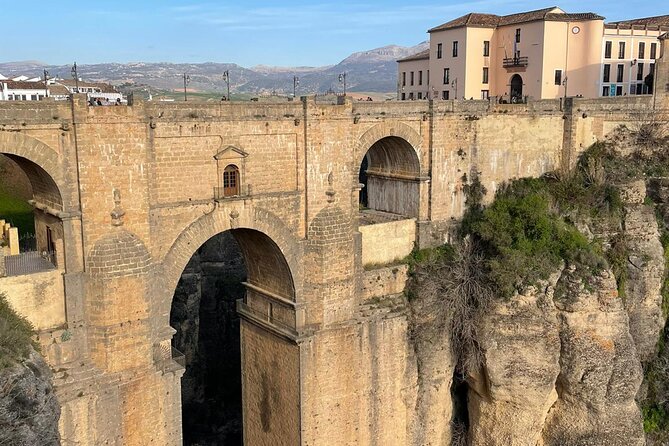 Private Tours In Ronda - Meeting and Pickup