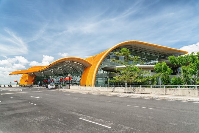 Private Transfer Dalat Airport (DLI) - Hotel in Dalat City Center