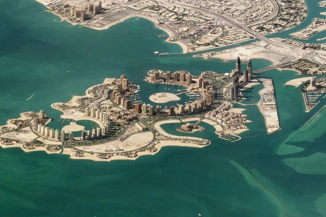 Private Transfer: Doha to Hamad International Airport DOH in Sedan Car