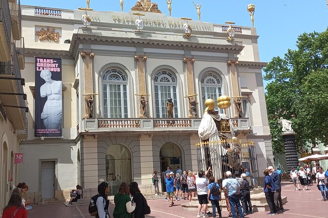 Private Transfer From Barcelona to Figueres - Good To Know