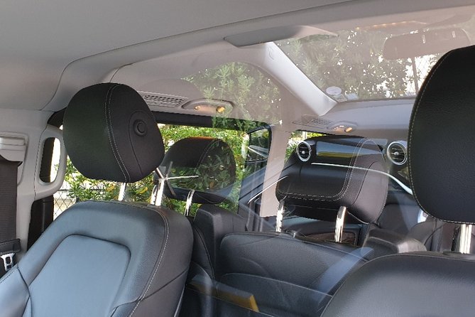 Private Transfer From Biarritz BIQ Airport to San Sebastian