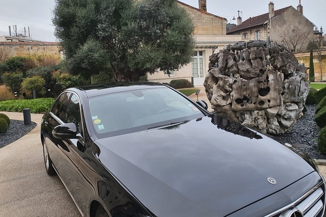 Private Transfer From Bordeaux to Biarritz