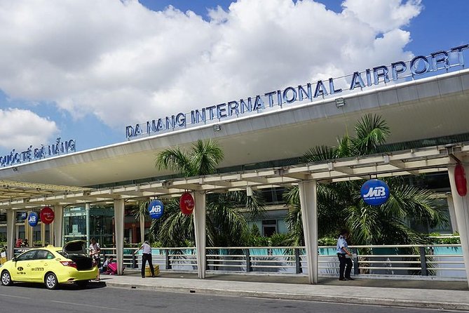 Private Transfer From Da Nang Airport to Hoi an Hotels - Airport Pick-Up and Meet-And-Greet Service