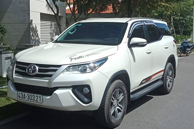 Private Transfer From Da Nang City to Ba Na Hills for Golden Bridge and Village