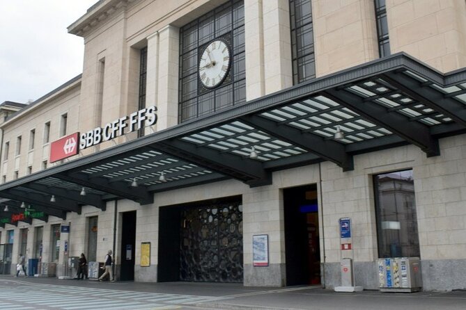 Private Transfer From Geneva Cornavin Station CFF to Hotels