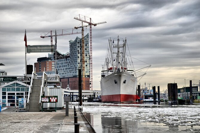 Private Transfer From Hannover to Hamburg With Sightseeing Stops
