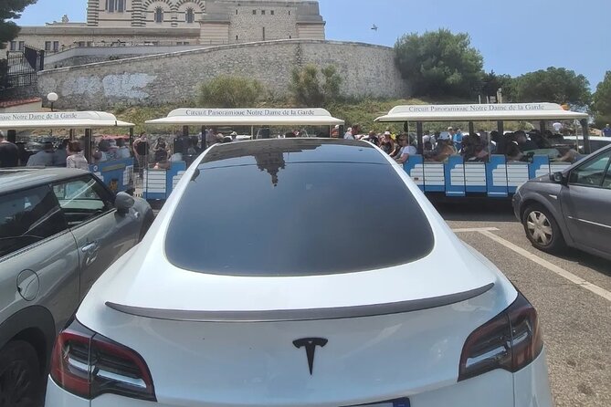 Private Transfer From Marseille Airport to Aix-En-Provence
