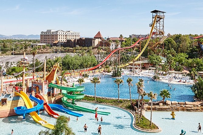 Private Transfer From Port Aventura to Barcelona Airport