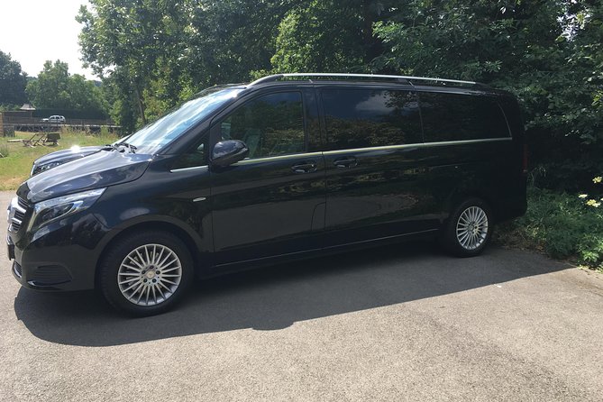 Private Transfer From Rennes Airport to Rennes City - up to 7 People