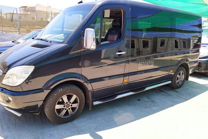 Private Transfer From Santorini Airport to Santorini Hotels
