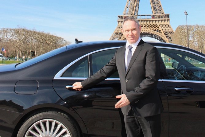 Private Transfer in a Luxury Mercedes From DISNEYLAND PARIS to PARIS With Cab-Bel-Air - Good To Know