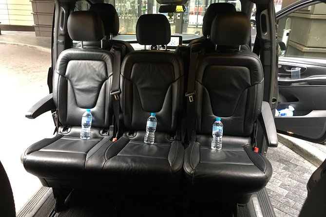 Private Transfers Between London Gatwick – London Luton Airports