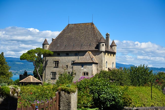 Private Trip From Geneva to Yvoire and Évian-Les-Bains in France