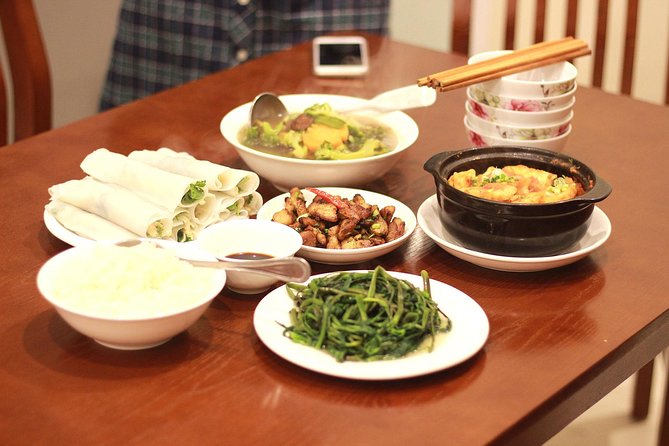 Private Vietnamese Cooking Class in Hanoi With a Local - Overview of the Cooking Class
