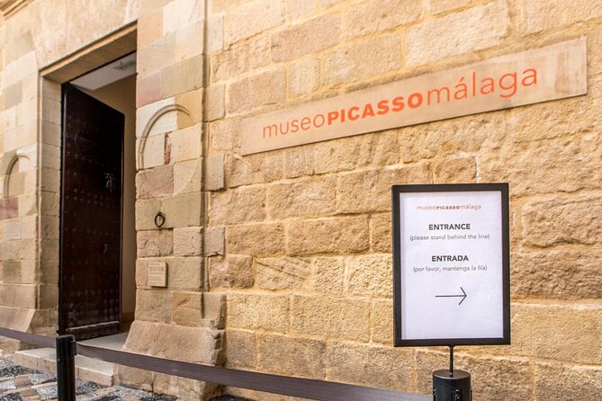 Private Visit to Picasso Museum in Malaga With Official Tour Guide - Good To Know