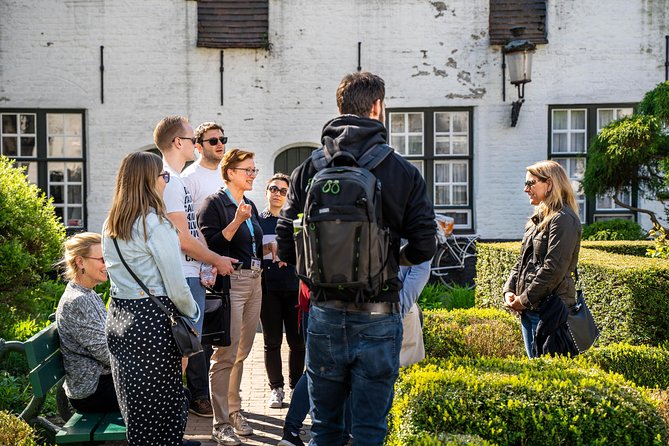 Private Walking Tour With Waffles and Beer