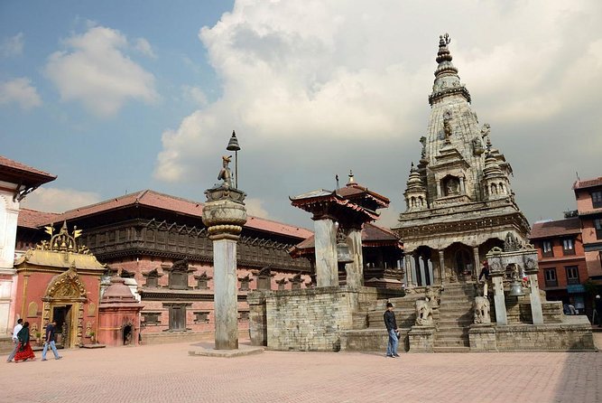 Ramble Around Bhaktapur, Changu Narayan Temple and Nagarkot Hillstation - Exploring Bhaktapurs Rich Cultural Heritage