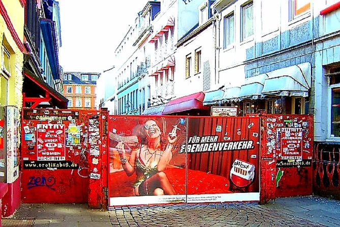 Reeperbahn - Neighborhood Tour - Overview and Experience