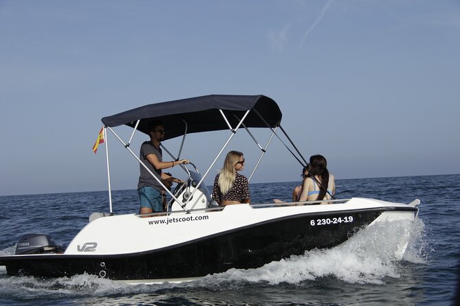 Rent a Boat Without License in Barcelona