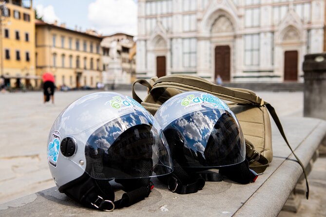 Rent Your Electric Vespa 45 in Florence for 8 Hours