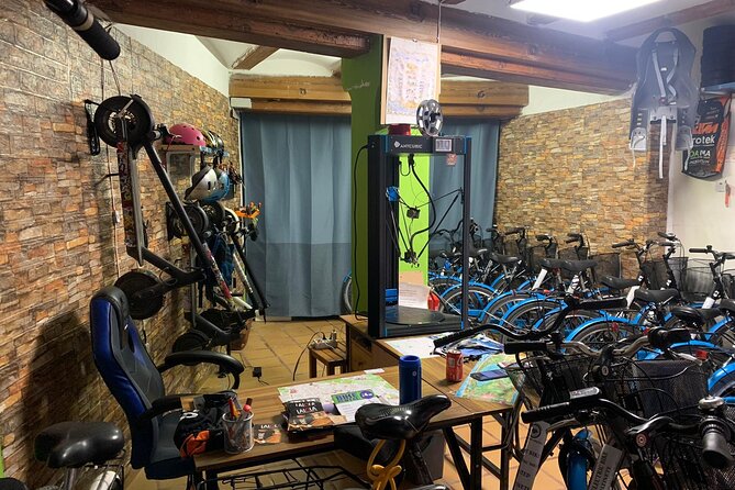 Rental of Bicycles and Scooters to Walk Around Valencia - Good To Know