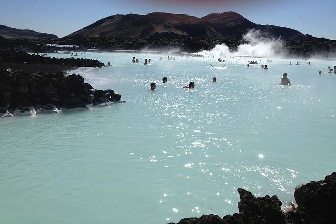 Reykjavik Private Transfer to KEF Airport With 2 Hour at Blue Lagoon by Lux Van