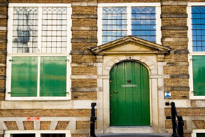 Romantic Amsterdam City Game for a Cellphone Adventure - Good To Know