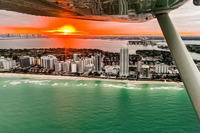 Romantic Sunset Private Airplane Tour With Free Champagne - 50 Mins