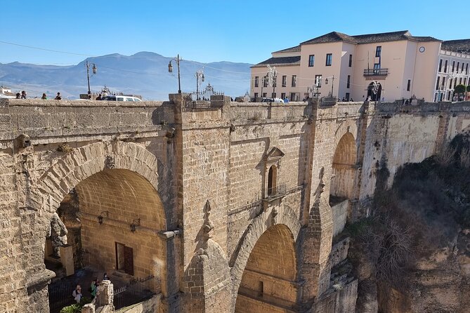 Ronda and Alhambra Full-Day Tour With Nasrid Palaces From Seville - Tour Highlights