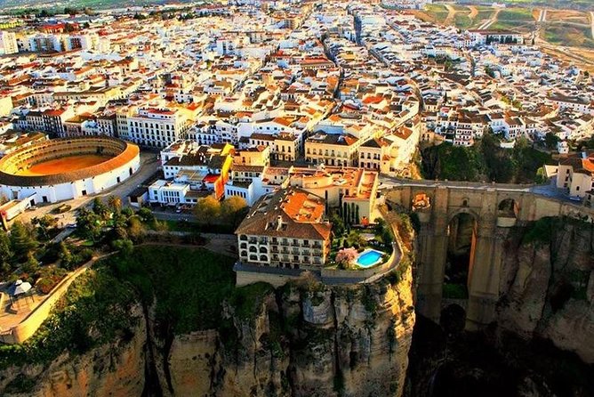 Ronda Historical Walking Tour With Bullring Entrance