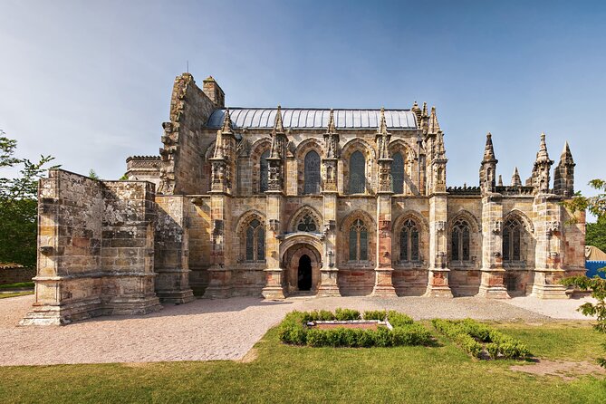 Rosslyn Chapel & The Scottish Borders Private Guided Tour - Itinerary