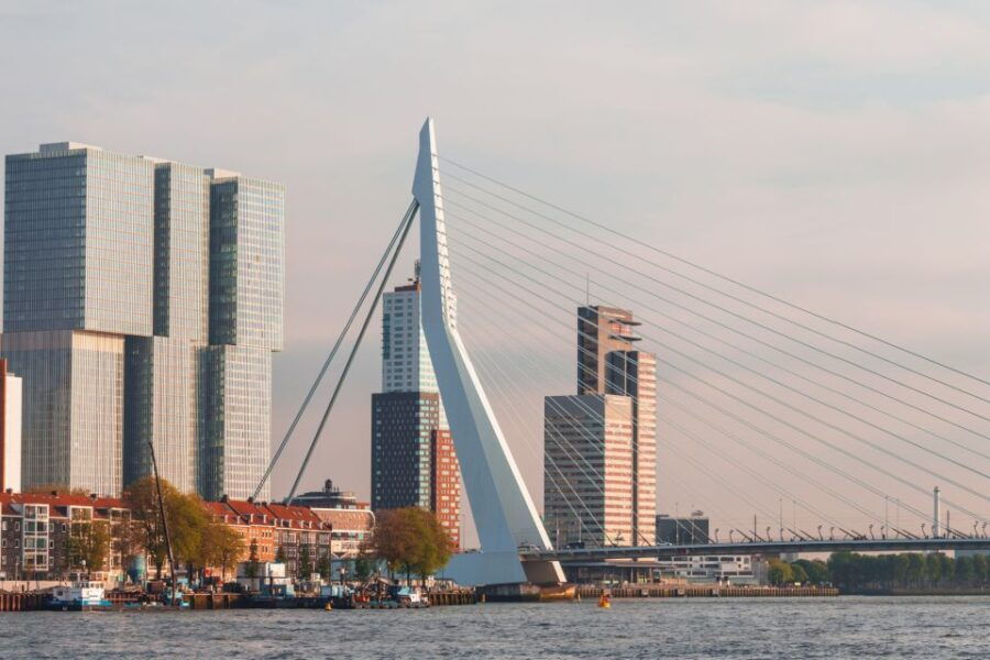 Rotterdam Highlights Self-Guided Scavenger Hunt & Tour - Good To Know