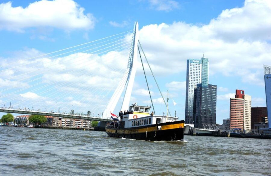 Rotterdam: Pub Cruise With Drinks and Snacks - Good To Know