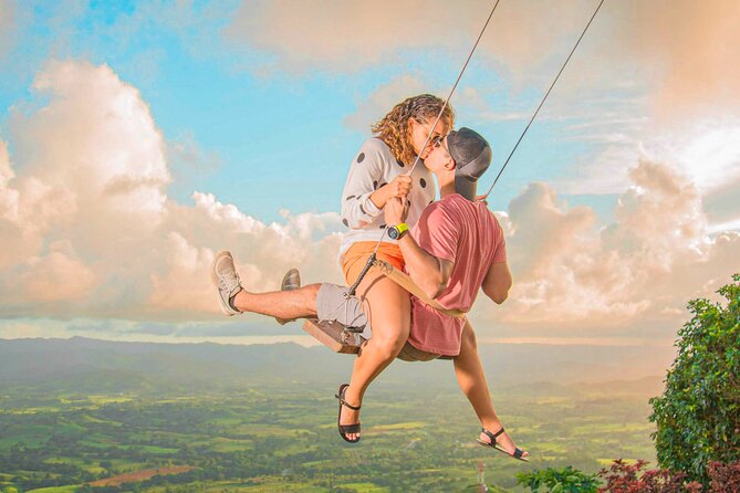 Round Mountain and Esmeralda Beach Tour From Punta Cana