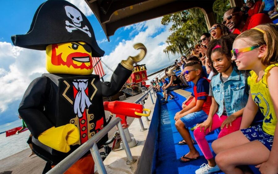Round Trip Shuttle to Legoland Park in Winter Haven - Good To Know