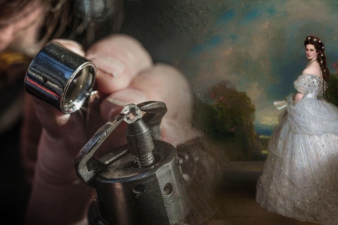 Royal Experience - Private Tour in Worlds Oldest Diamond Polishing Factory
