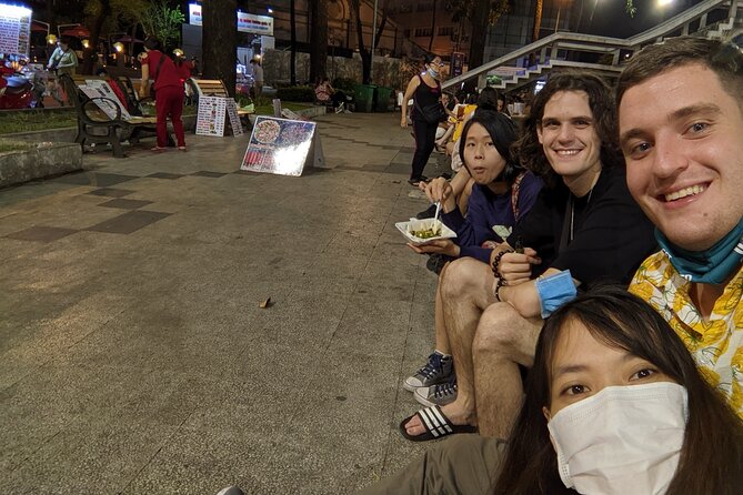 SAIGON BIKE TOUR -Food & Sightseeing With Locals on the BIKE - Tour Highlights